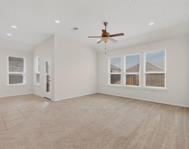 2717 Strand Lane - Photo Thumbnail 7