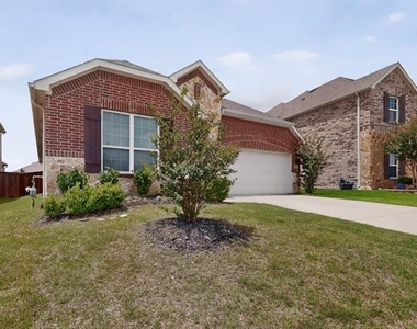 2717 Strand Lane - Photo Thumbnail 2