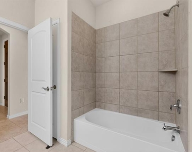 2717 Strand Lane - Photo Thumbnail 29