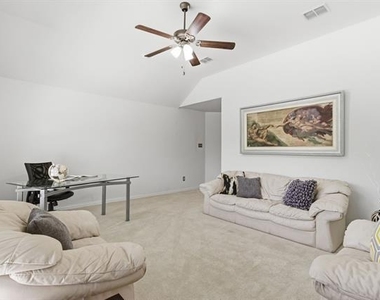 10537 Matador Drive - Photo Thumbnail 27