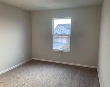 7336 Tin Star Drive - Photo Thumbnail 14
