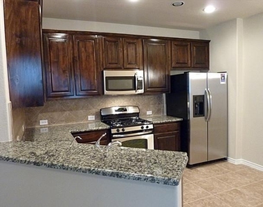 4916 Stray Creek Lane - Photo Thumbnail 7
