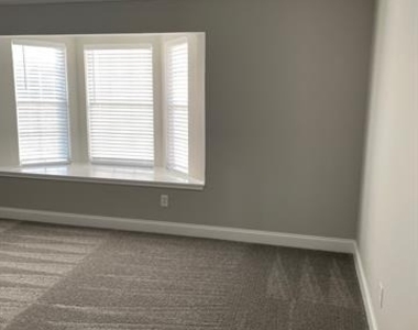 8007 Galley Street - Photo Thumbnail 21