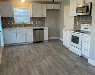 8007 Galley Street - Photo Thumbnail 8