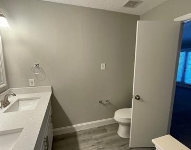 8007 Galley Street - Photo Thumbnail 23