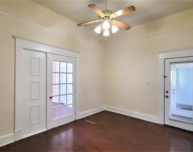 109 Nw 20th Street - Photo Thumbnail 10
