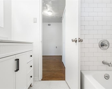 11050 Wyatt Street - Photo Thumbnail 18