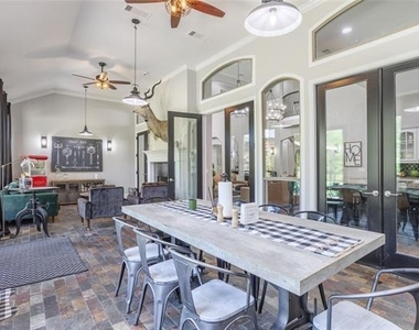 1751 Silverleaf Court - Photo Thumbnail 14