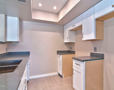 616 S Hardy Drive - Photo Thumbnail 12