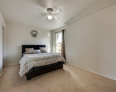 2613 Avenel Court - Photo Thumbnail 14