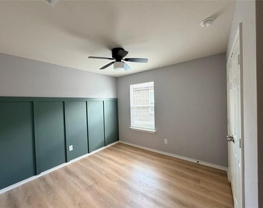 9108 Lookout Point - Photo Thumbnail 8