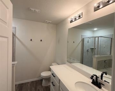 9108 Lookout Point - Photo Thumbnail 5