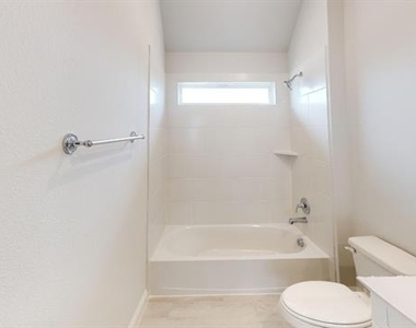 2503 Blue Oasis Court - Photo Thumbnail 19