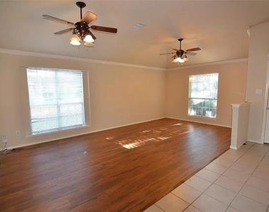 6000 Arlington Drive - Photo Thumbnail 1