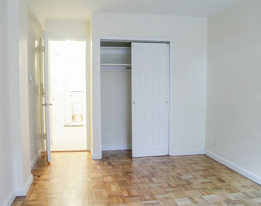 East 84th Street - Photo Thumbnail 2