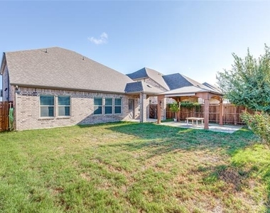 226 Stonebrook Trail - Photo Thumbnail 24