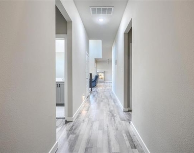 3300 Hawkins Avenue - Photo Thumbnail 3
