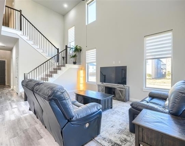 3300 Hawkins Avenue - Photo Thumbnail 2
