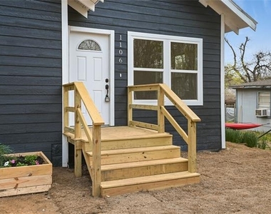 1106 W Chestnut Street - Photo Thumbnail 1