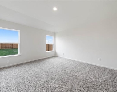 1304 Reed Street - Photo Thumbnail 3