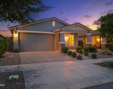 10445 E Tesla Avenue - Photo Thumbnail 28
