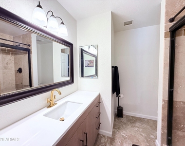 101 N 7th Street - Photo Thumbnail 11