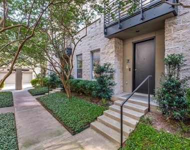 4312 Mckinney Avenue - Photo Thumbnail 1