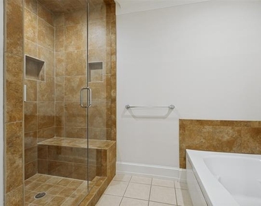 4312 Mckinney Avenue - Photo Thumbnail 21