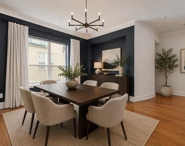 4312 Mckinney Avenue - Photo Thumbnail 11
