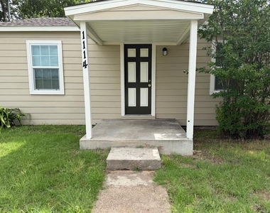 1114 Thorpe Springs Road - Photo Thumbnail 1
