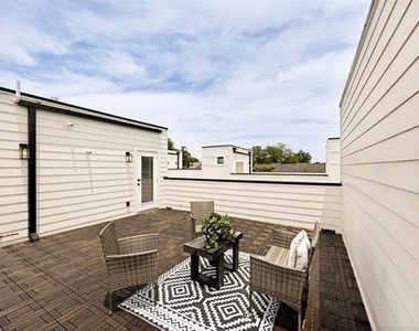 5633 Live Oak Street - Photo Thumbnail 24