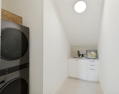 7007 Robin Road - Photo Thumbnail 26