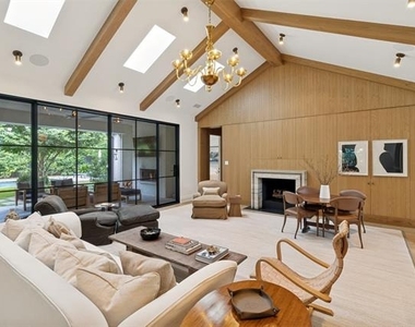 7007 Robin Road - Photo Thumbnail 4
