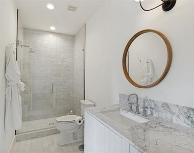 7007 Robin Road - Photo Thumbnail 21