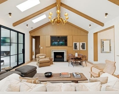 7007 Robin Road - Photo Thumbnail 3
