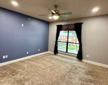 4605 Cedar Springs Road - Photo Thumbnail 3