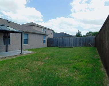1648 Crown Point Drive - Photo Thumbnail 26