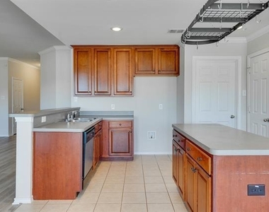 5208 Brookside Drive - Photo Thumbnail 12