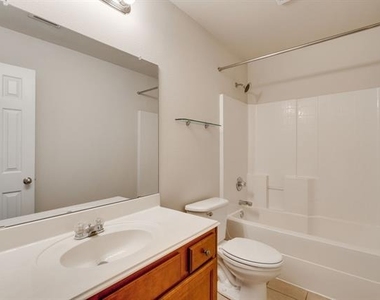 5208 Brookside Drive - Photo Thumbnail 20