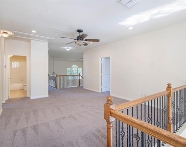 2905 Preston Lane - Photo Thumbnail 9