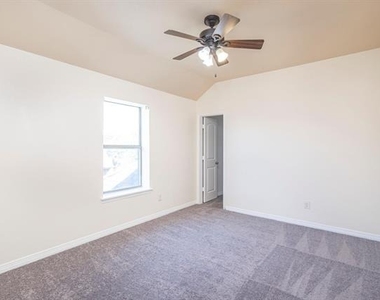 2905 Preston Lane - Photo Thumbnail 11