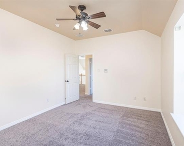 2905 Preston Lane - Photo Thumbnail 12