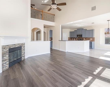 2905 Preston Lane - Photo Thumbnail 29