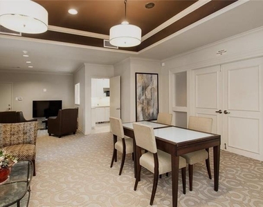 6211 W Northwest Highway - Photo Thumbnail 18