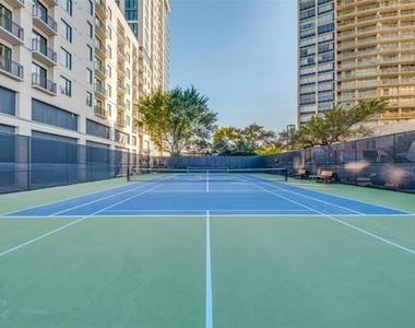 6211 W Northwest Highway - Photo Thumbnail 16