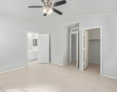 17715 W Redfield Road - Photo Thumbnail 12