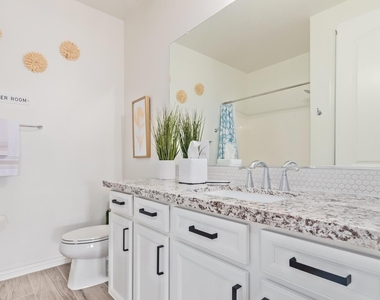 5100 E Rancho Paloma Drive - Photo Thumbnail 22
