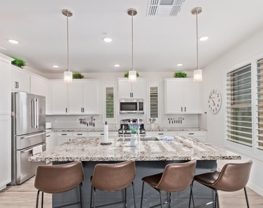 5100 E Rancho Paloma Drive - Photo Thumbnail 10