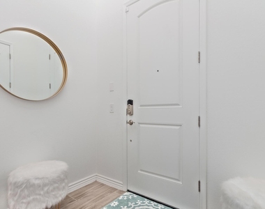 5100 E Rancho Paloma Drive - Photo Thumbnail 13