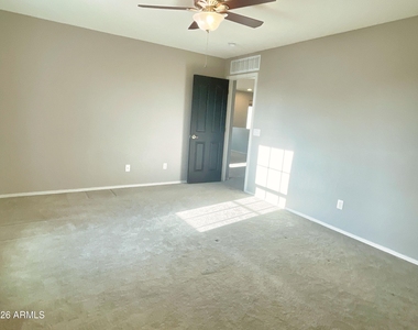 51 S 57th Place - Photo Thumbnail 18